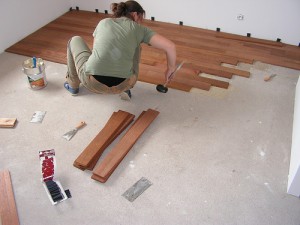 Methods for installing floorboards