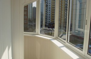 Panoramic glass balcony