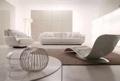 White sofas in the interior